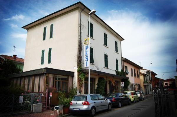 Hotel Pesi Montecatini Terme Exterior foto